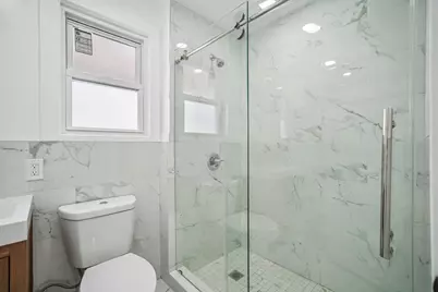 209 71st St, Guttenberg, NJ 07093 - Photo 9