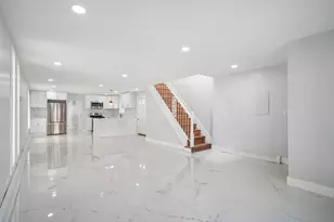 209 71st St, Guttenberg, NJ 07093 - Photo 3