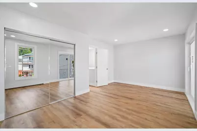209 71st St, Guttenberg, NJ 07093 - Photo 15