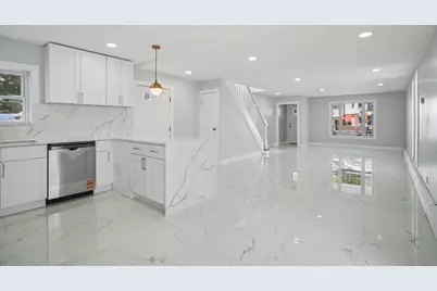209 71st St, Guttenberg, NJ 07093 - Photo 7