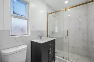 209 71st St, Guttenberg, NJ 07093 - Photo 23
