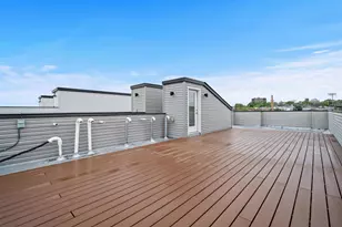 98 Van Horne St, Jersey City, NJ 07304 - Photo 25