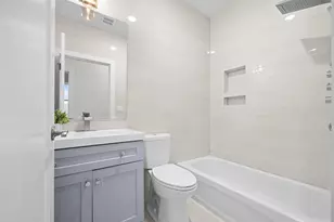 98 Van Horne St, Jersey City, NJ 07304 - Photo 21