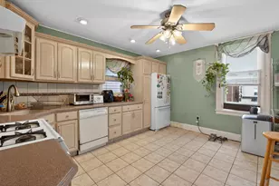 82 W 15th St, Bayonne, NJ 07002 - Photo 19