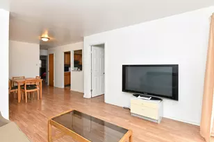 207 Manhattan Ave, Jersey City, NJ 07307 - Photo 7