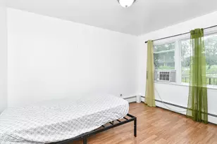 207 Manhattan Ave, Jersey City, NJ 07307 - Photo 15