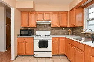 207 Manhattan Ave, Jersey City, NJ 07307 - Photo 3