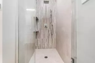 152 Beach St, Jersey City, NJ 07307 - Photo 21