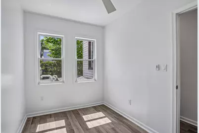 26 Olean Ave, Jersey City, NJ 07304 - Photo 31