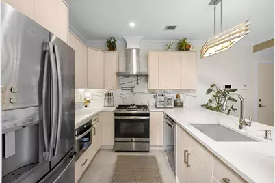 95 Thorne St, Jersey City, NJ 07307 - Photo 3