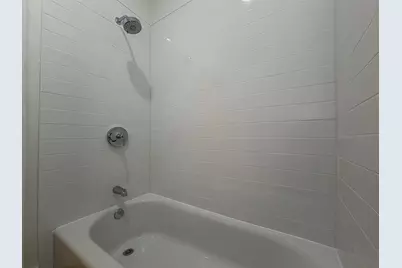 402 Grand St #202, Hoboken, NJ 07030 - Photo 17