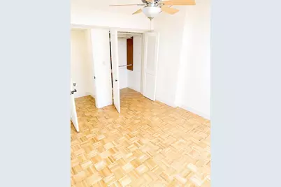 300 Communipaw Ave #302, Jersey City, NJ 07304 - Photo 19