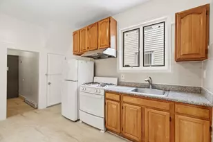 360 West Side Ave, Jersey City, NJ 07305 - Photo 5
