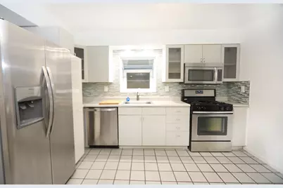 391 Manila Ave #2, Jersey City, NJ 07302 - Photo 3