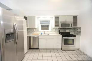 391 Manila Ave, Jersey City, NJ 07302 - Photo 3