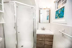 391 Manila Ave, Jersey City, NJ 07302 - Photo 11
