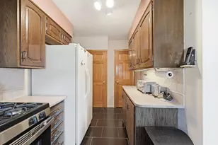 136 Poplar St, Jersey City, NJ 07307 - Photo 17