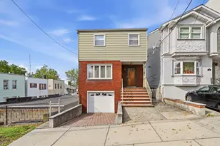 136 Poplar St, Jersey City, NJ 07307 - Photo 5