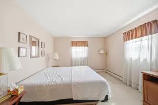 136 Poplar St, Jersey City, NJ 07307 - Photo 25