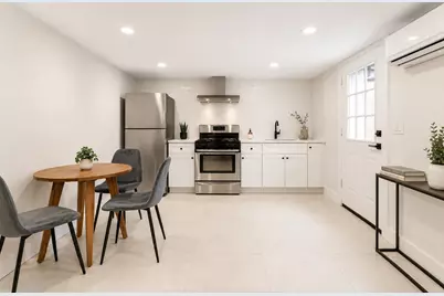 53 Jewett Ave, Jersey City, NJ 07304 - Photo 9