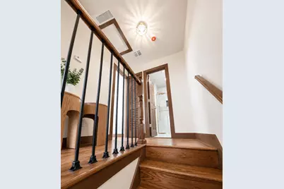 53 Jewett Ave, Jersey City, NJ 07304 - Photo 5