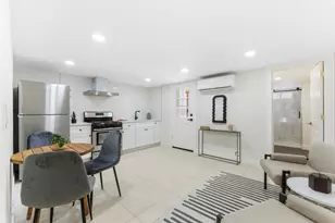 53 Jewett Ave, Jersey City, NJ 07304 - Photo 11