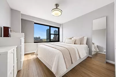 135 Montgomery St #18E, Jersey City, NJ 07302 - Photo 9