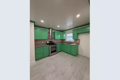 5215 Meadowview Ave #2, North Bergen, NJ 07047 - Photo 3