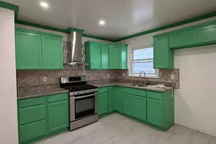 5215 Meadowview Ave, North Bergen, NJ 07047 - Photo 3