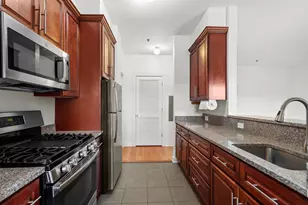 172 Culver Ave, Jersey City, NJ 07305 - Photo 3