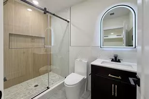182 Columbia Ave, Jersey City, NJ 07307 - Photo 25