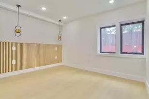182 Columbia Ave, Jersey City, NJ 07307 - Photo 13