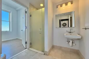 2000 West St, Union City, NJ 07087 - Photo 15