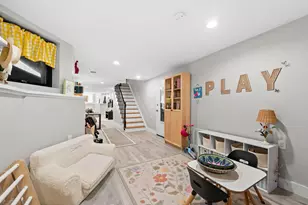 289 Webster Ave, Jersey City, NJ 07307 - Photo 17
