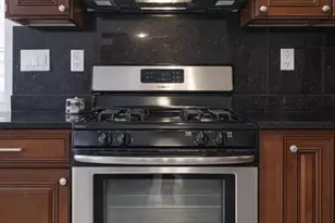 302 Terrace Ave, Jersey City, NJ 07307 - Photo 9