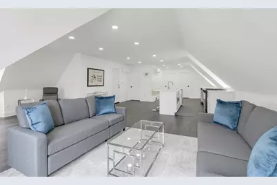 19 Hamilton Ave, Weehawken, NJ 07086 - Photo 11
