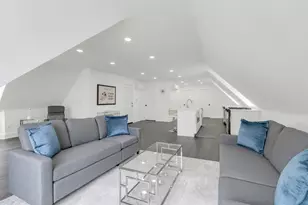 19 Hamilton Ave, Weehawken, NJ 07086 - Photo 11