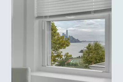 19 Hamilton Ave, Weehawken, NJ 07086 - Photo 13