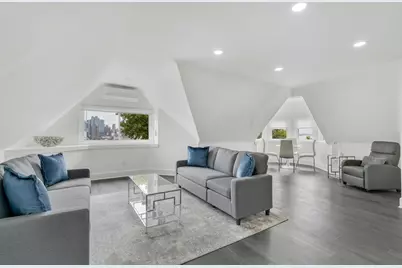 19 Hamilton Ave, Weehawken, NJ 07086 - Photo 9