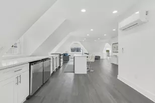 19 Hamilton Ave, Weehawken, NJ 07086 - Photo 3