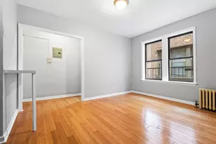 118 Corbin Ave, Jersey City, NJ 07306 - Photo 9