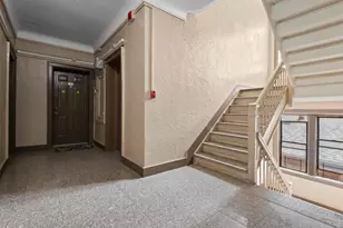 118 Corbin Ave, Jersey City, NJ 07306 - Photo 13