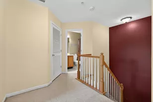 9 Marina Dr, Bayonne, NJ 07002 - Photo 9