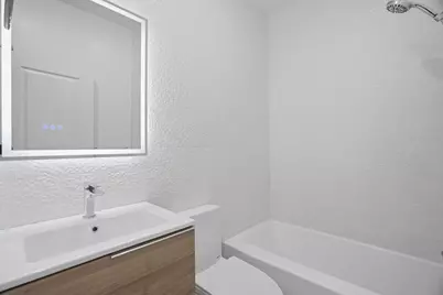 104 Glenwood Ave #303, Jersey City, NJ 07306 - Photo 15