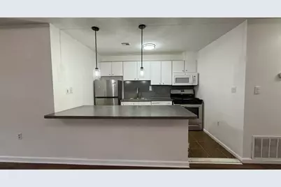 225 Halladay St #2, Jersey City, NJ 07304 - Photo 3