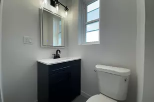 149 Zabriskie St, Jersey City, NJ 07307 - Photo 9