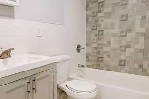 285 Grant Ave, Jersey City, NJ 07305 - Photo 11