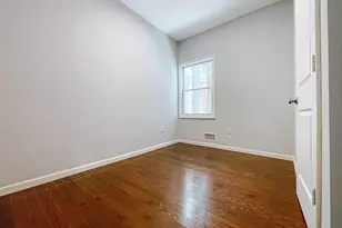 285 Grant Ave, Jersey City, NJ 07305 - Photo 9