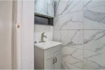 9017 Riverside Pl, North Bergen, NJ 07047 - Photo 9