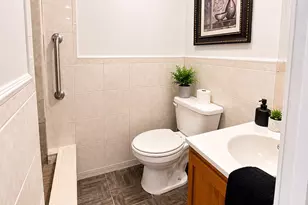 419A 4th St, Union City, NJ 07087 - Photo 11